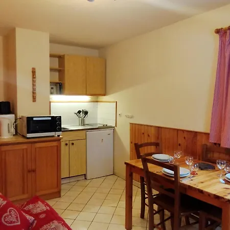 Appartement Pieds Pistes, Proche Ecole De Ski, Adrets-prapoutel - Fr-1-771-83